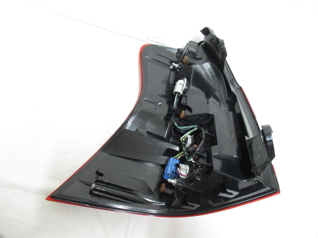 150 中期 後期 ランドクルーザー プラド 純正 右 LED テールレンズ