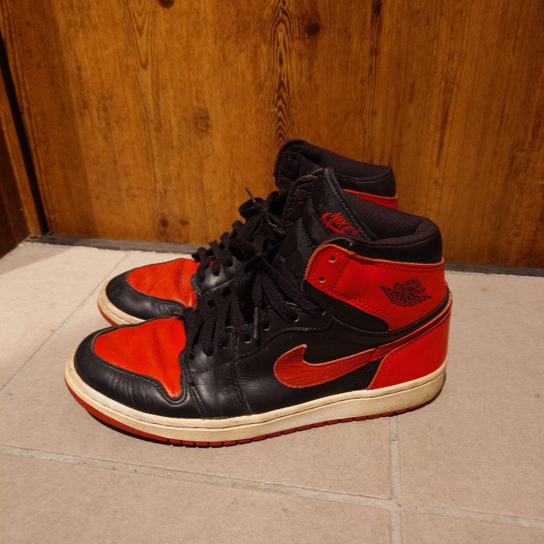 N*i様 激レアNike Air Jordan 1レトロ ブラック/レッド BR