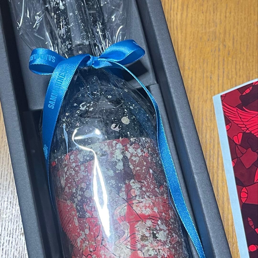 高見沢俊彦 サンマリノワイン　赤騎士海底ワイン