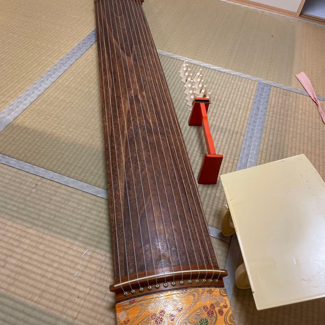 琴 13弦 花柄装飾付き　練習用琴　福山琴