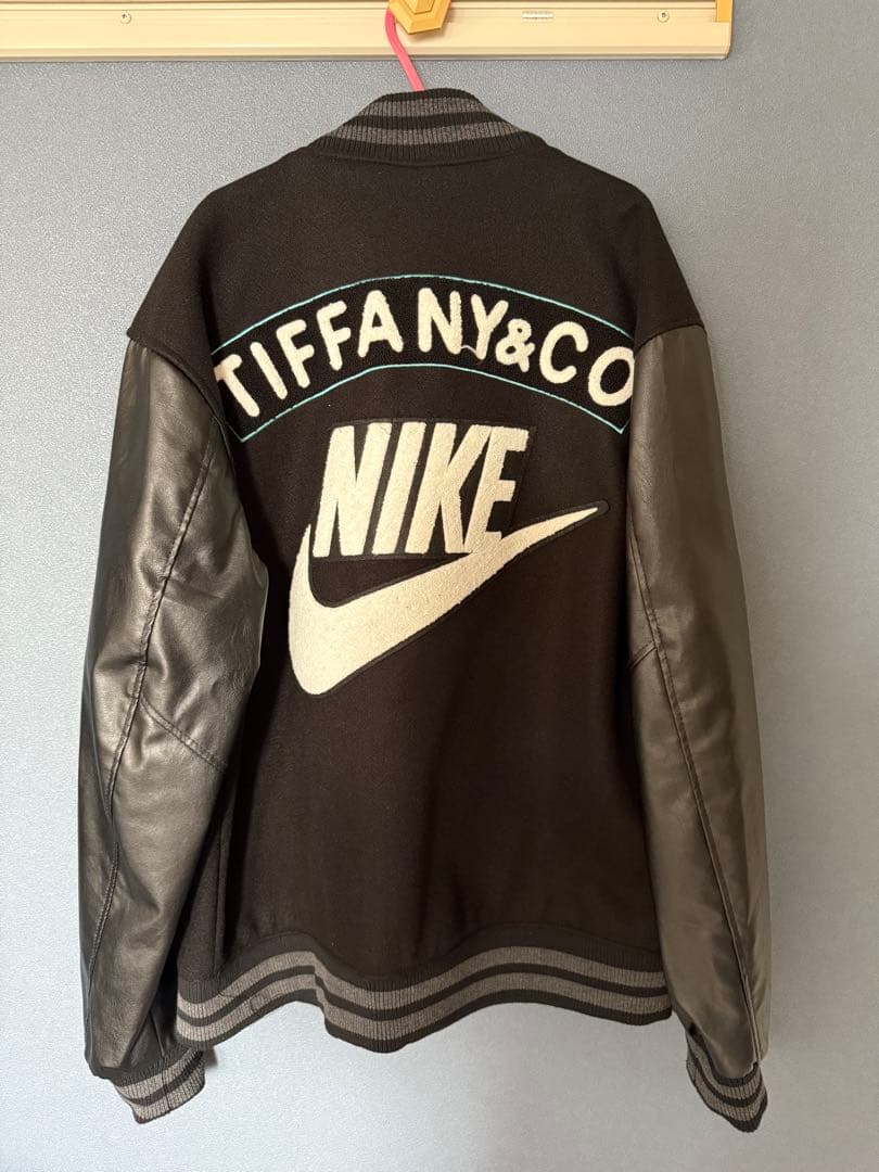 NIKE Tiffany & Co. スタジャン