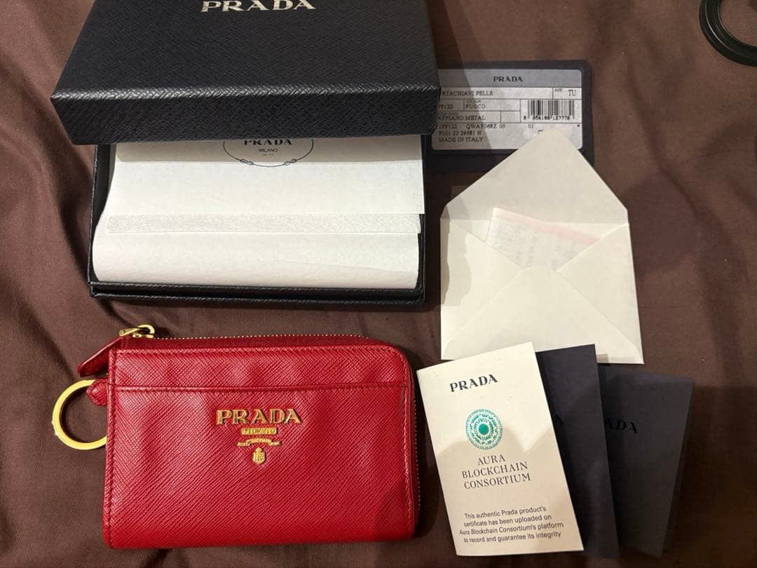 PRADA サフィアーノ　ケース　キーケース　ミニ財布