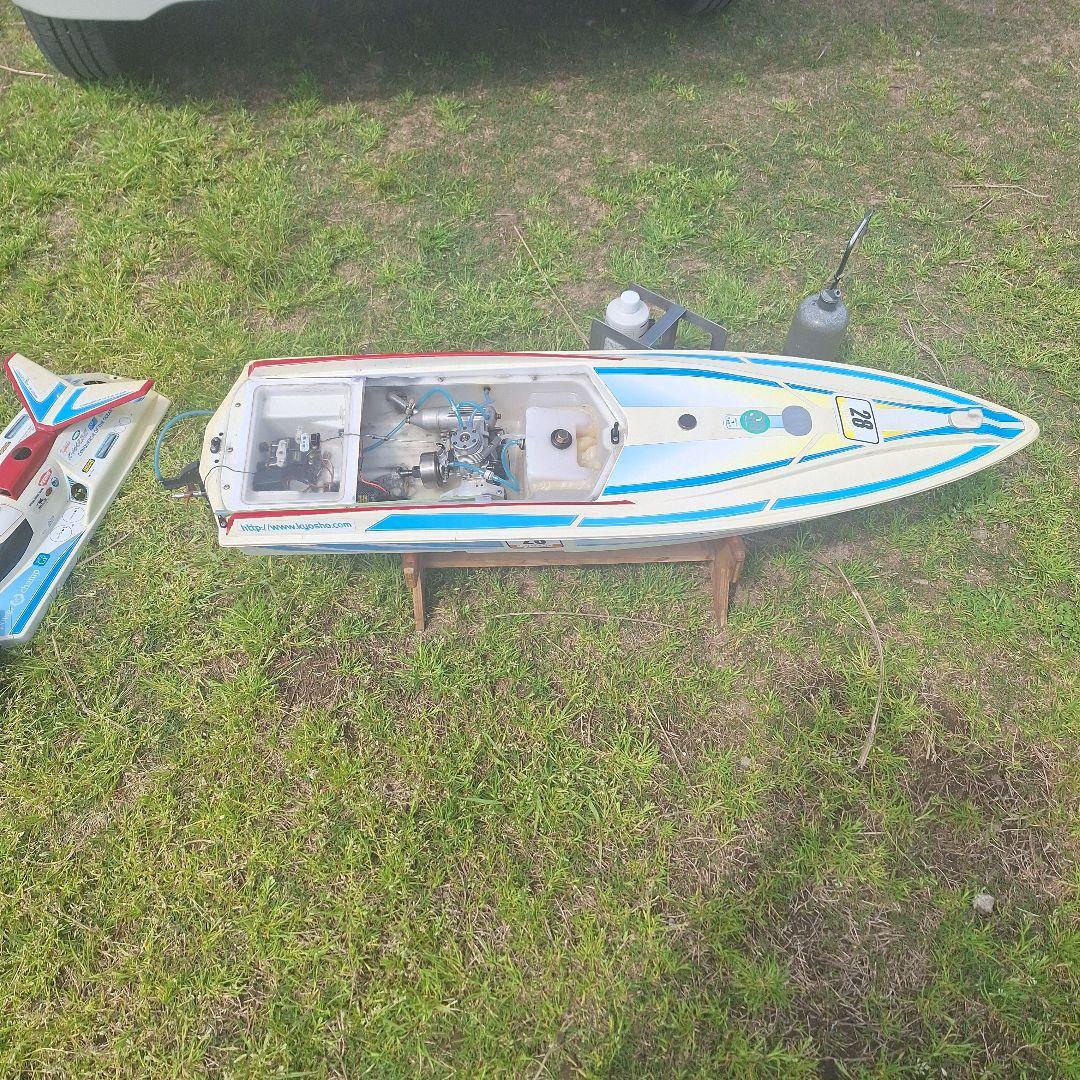 京商エンジンボート