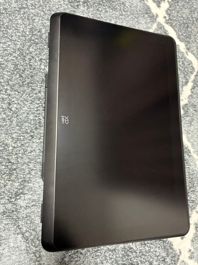 液晶タブレット