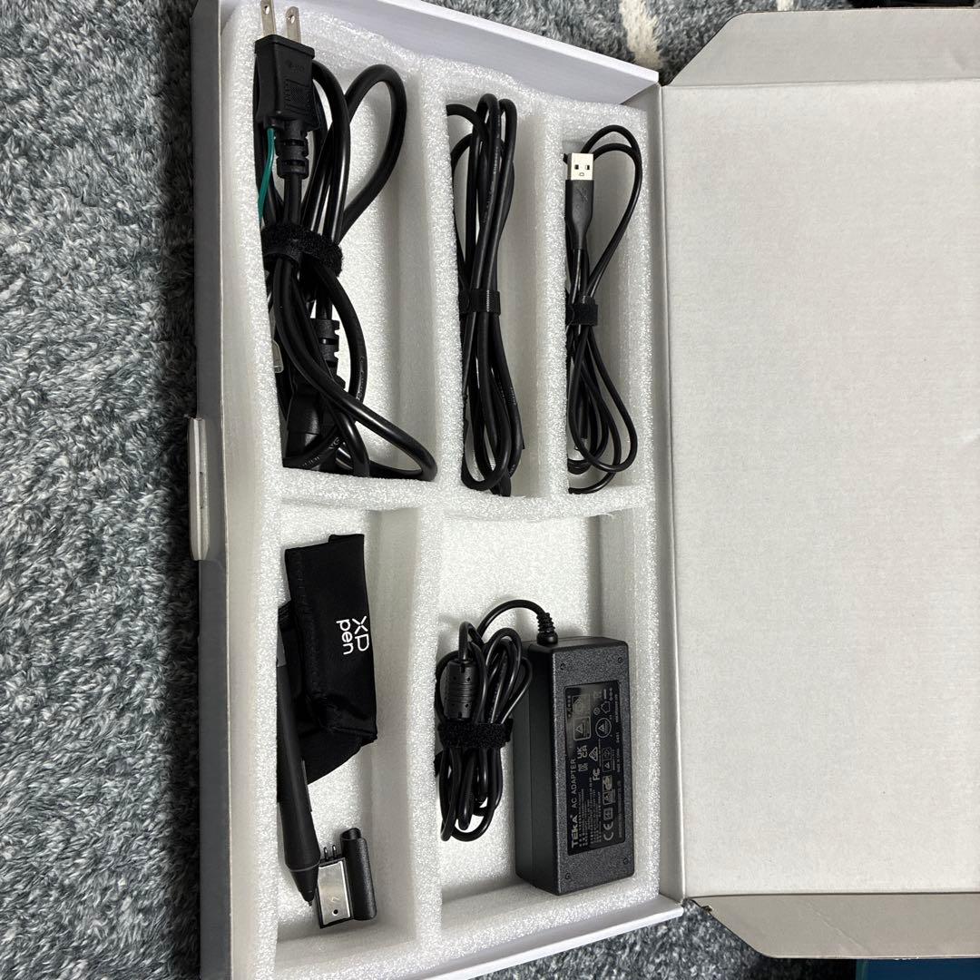 液晶タブレット