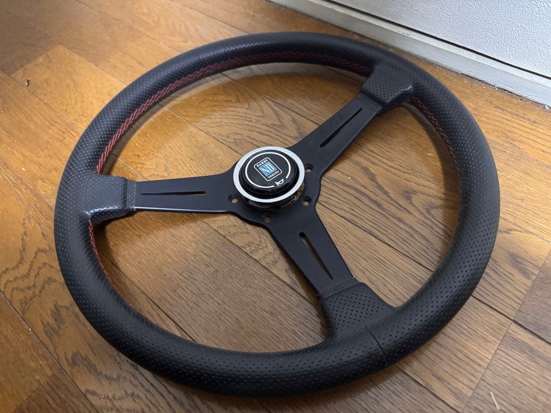 【限定値下げ】ナルディ NARDI TORINO ステアリング 36π レザー