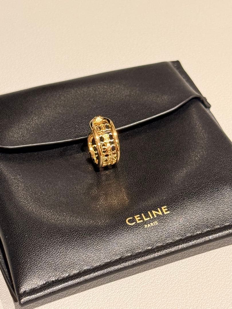 【片耳用/即納】CELINE セリーヌ トリオンフ マルチフープピアス ゴールド