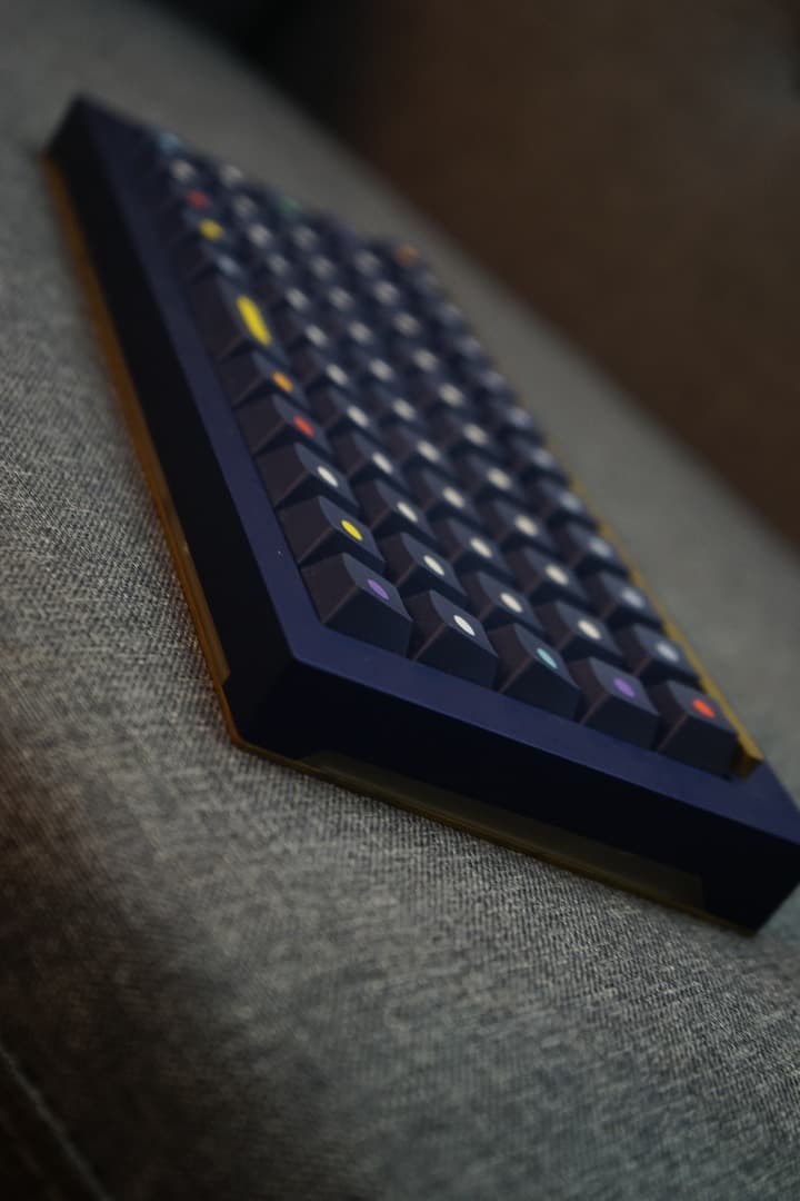 【GB品】自作キーボード Atlas ＋ GMK Dots セット（オーソリニア