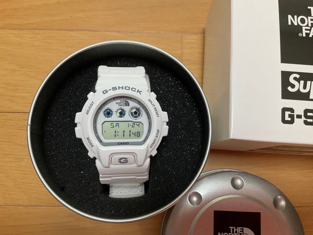 ☺*︎様 Supreme North Face G-SHOCK DW-6900