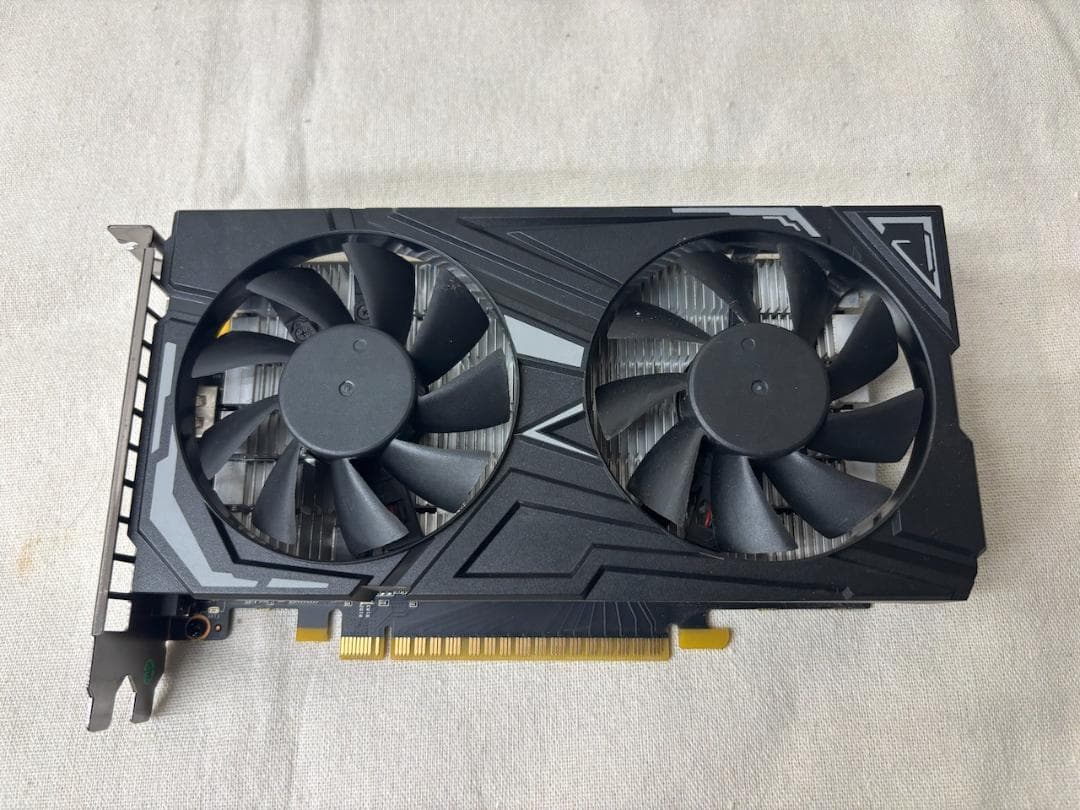 玄人志向　GF-GTX1650-E4GB/OC/DF