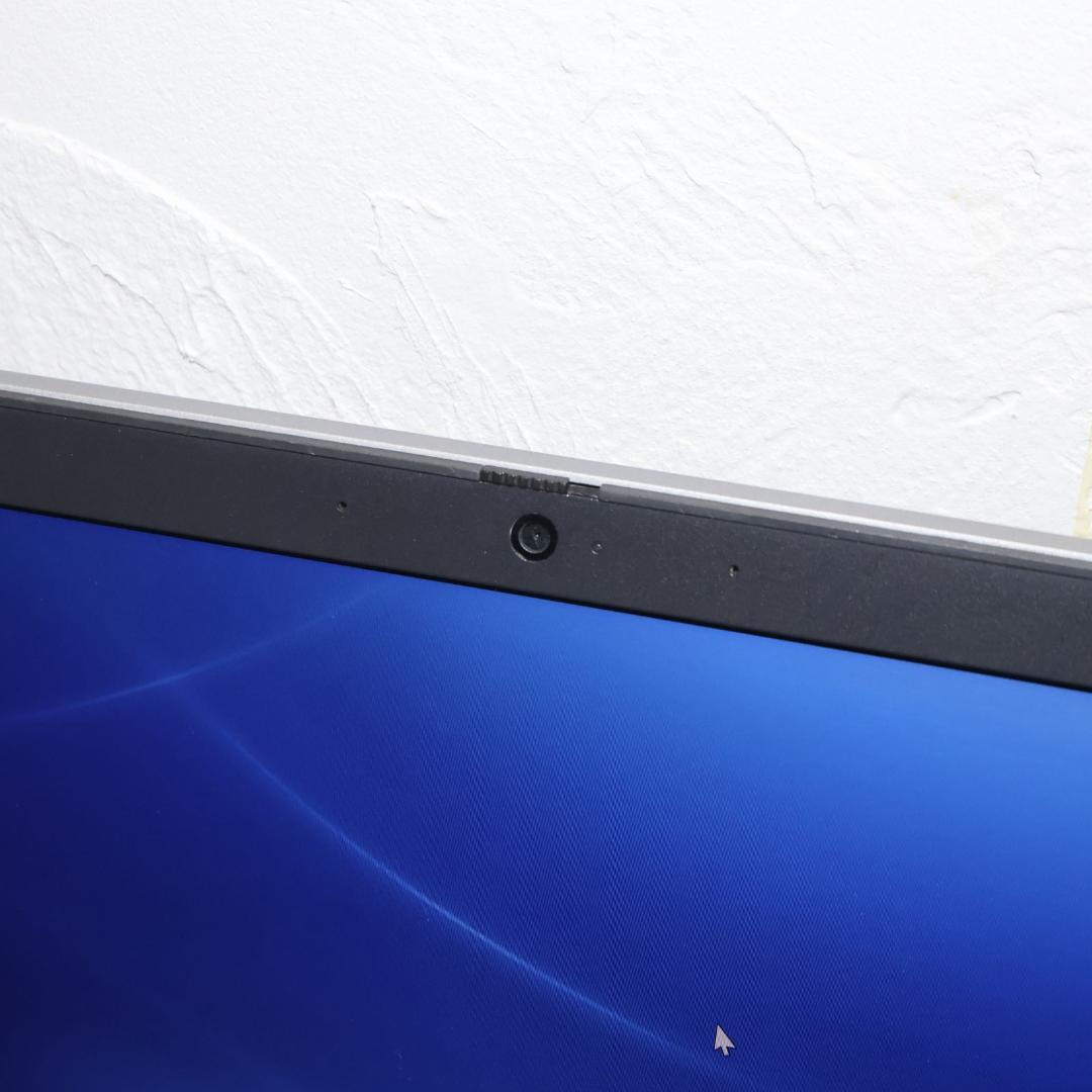 小型＆軽量Win11公式対応11世代Corei7/メ16G/SSD/無線/カメラ