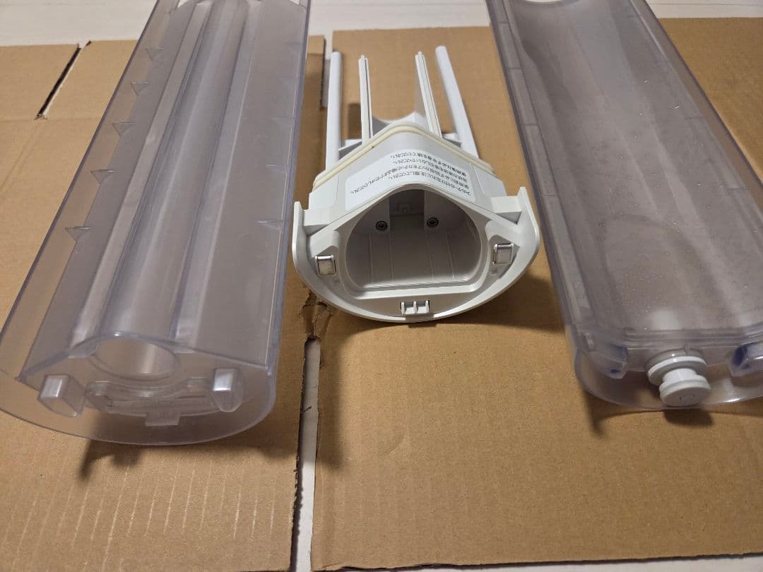 アクア AQUA コードレススティック水拭き掃除機 AQC-WX1P-W