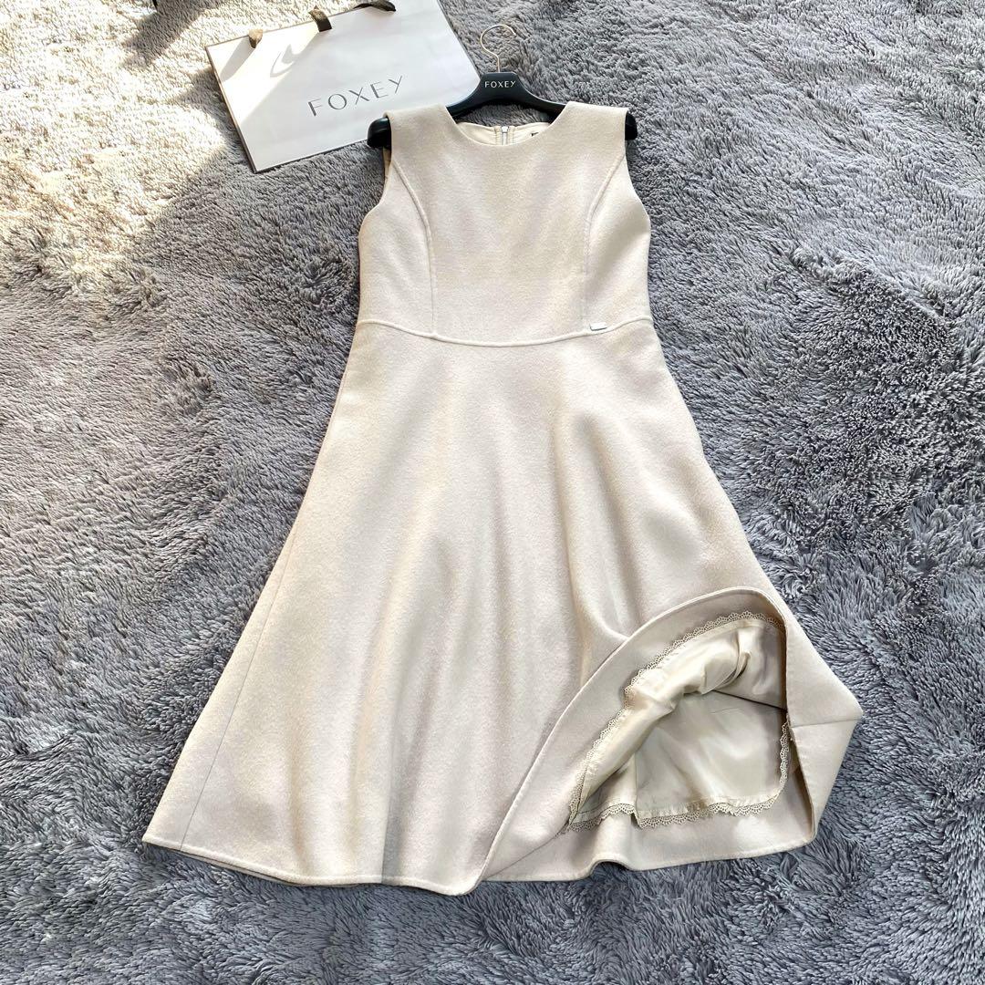 定価20万✨️FOXEY Lady black カシミヤ ノースリーブ 40