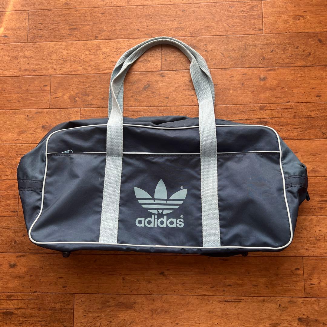 早い者勝ち！【希少】ヴィンテージ80s adidas スクバ 兼松江商