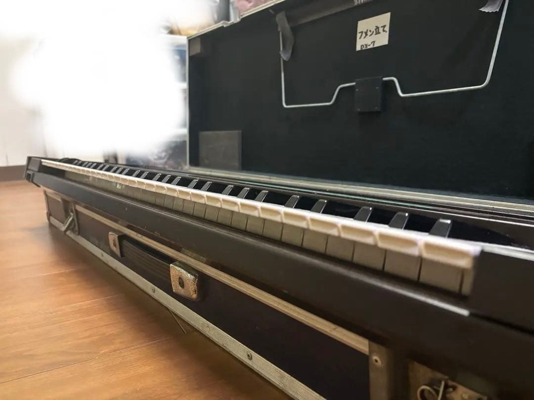 YAMAHA DX7 シンセサイザー　ハードケース付