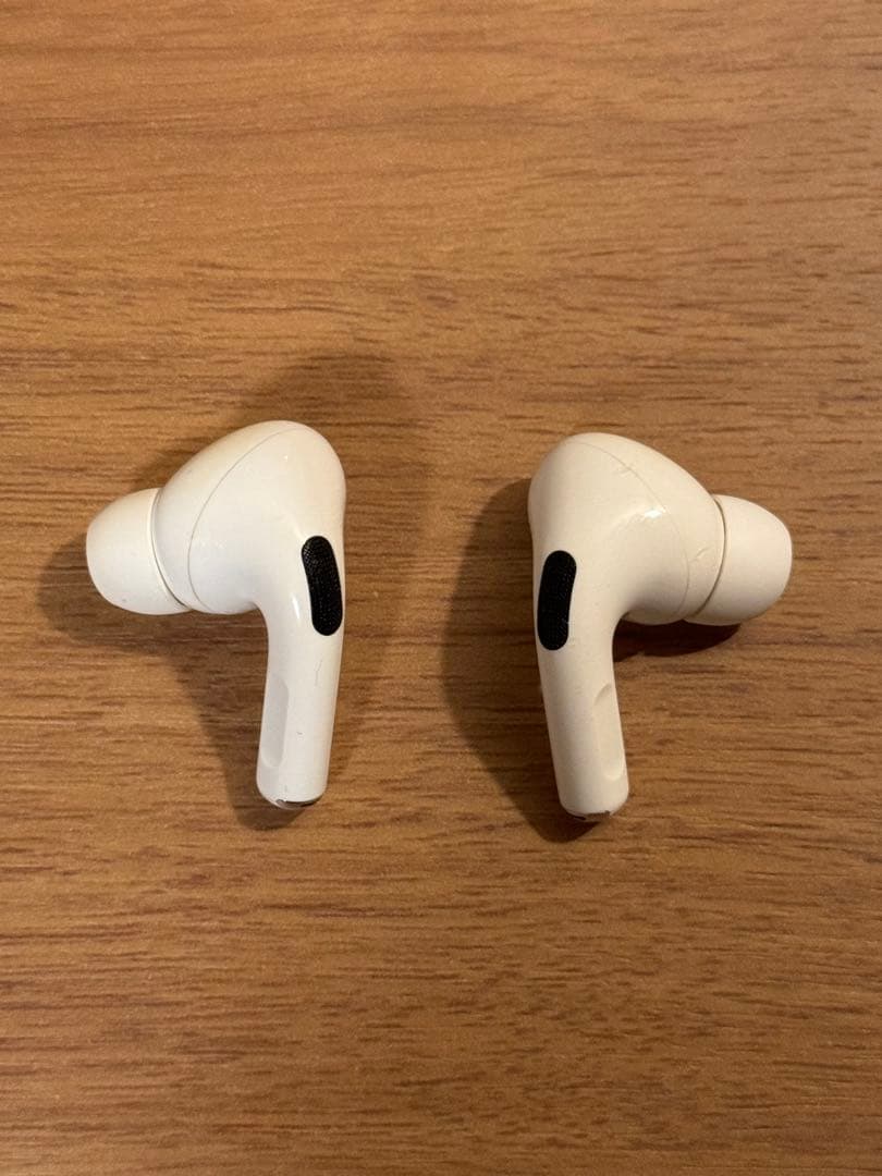 Apple AirPods Pro 第一世代 ケースカバー付き