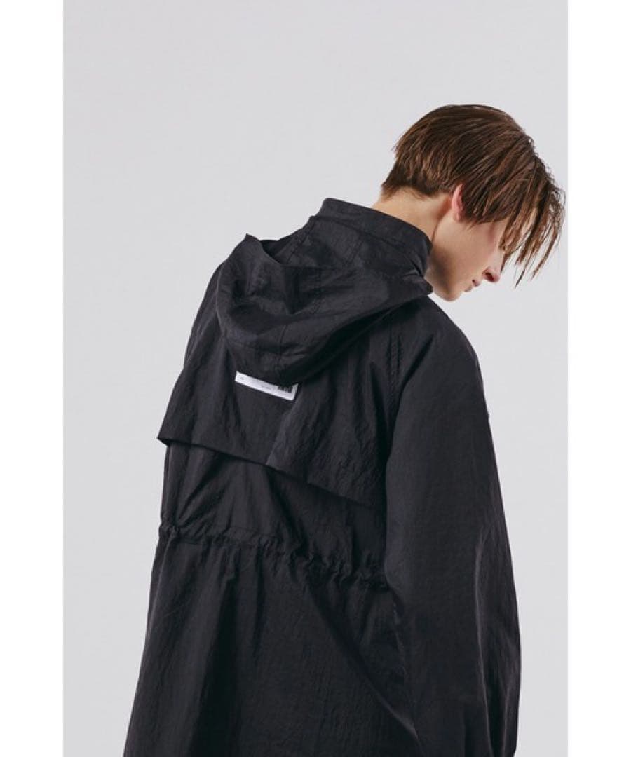 美品 NBB WEEKEND ナイロン撥水シワ加工 フルジップウインドコート