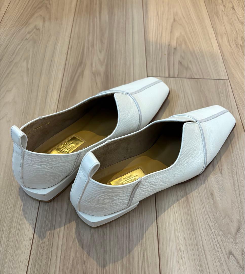 Le Talon GRISE レザーフラットシューズ