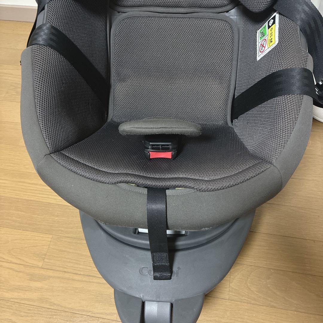 美品✨ 最上位モデル ISOFIX コンビ THE S Air ZB-690