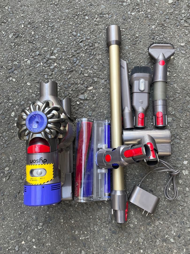 Dyson V8 スティッククリーナー 本体