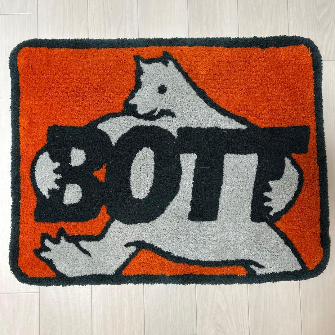 BOTT クマデザインラグ