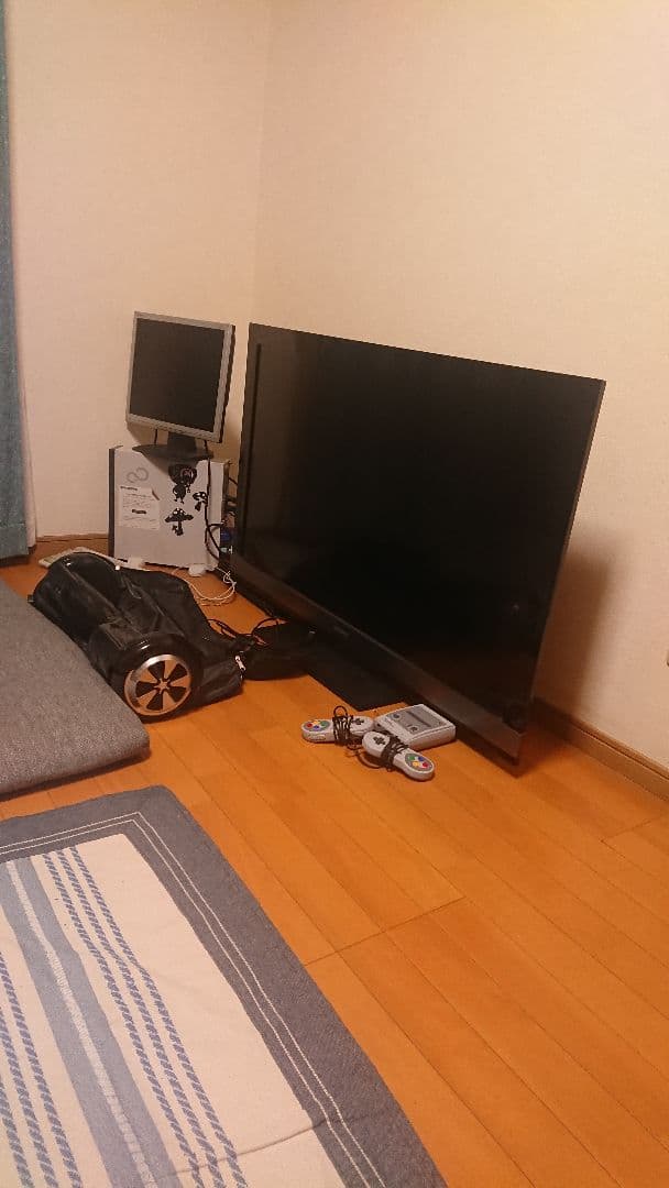 テレビ SONY BRAVIA TV 4.7 inch