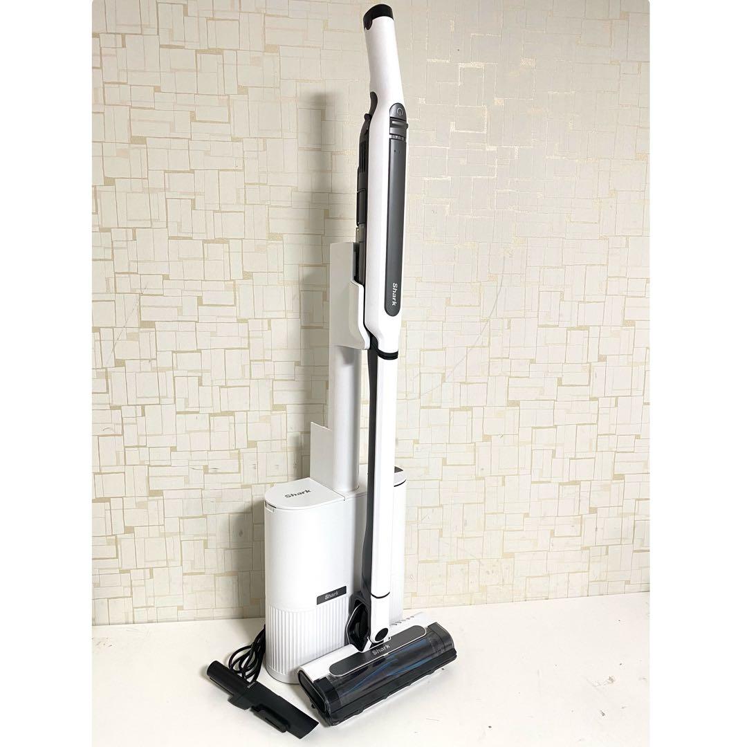 shark シャーク スティッククリーナー　CS150JAE ゴミ収集ドック付き