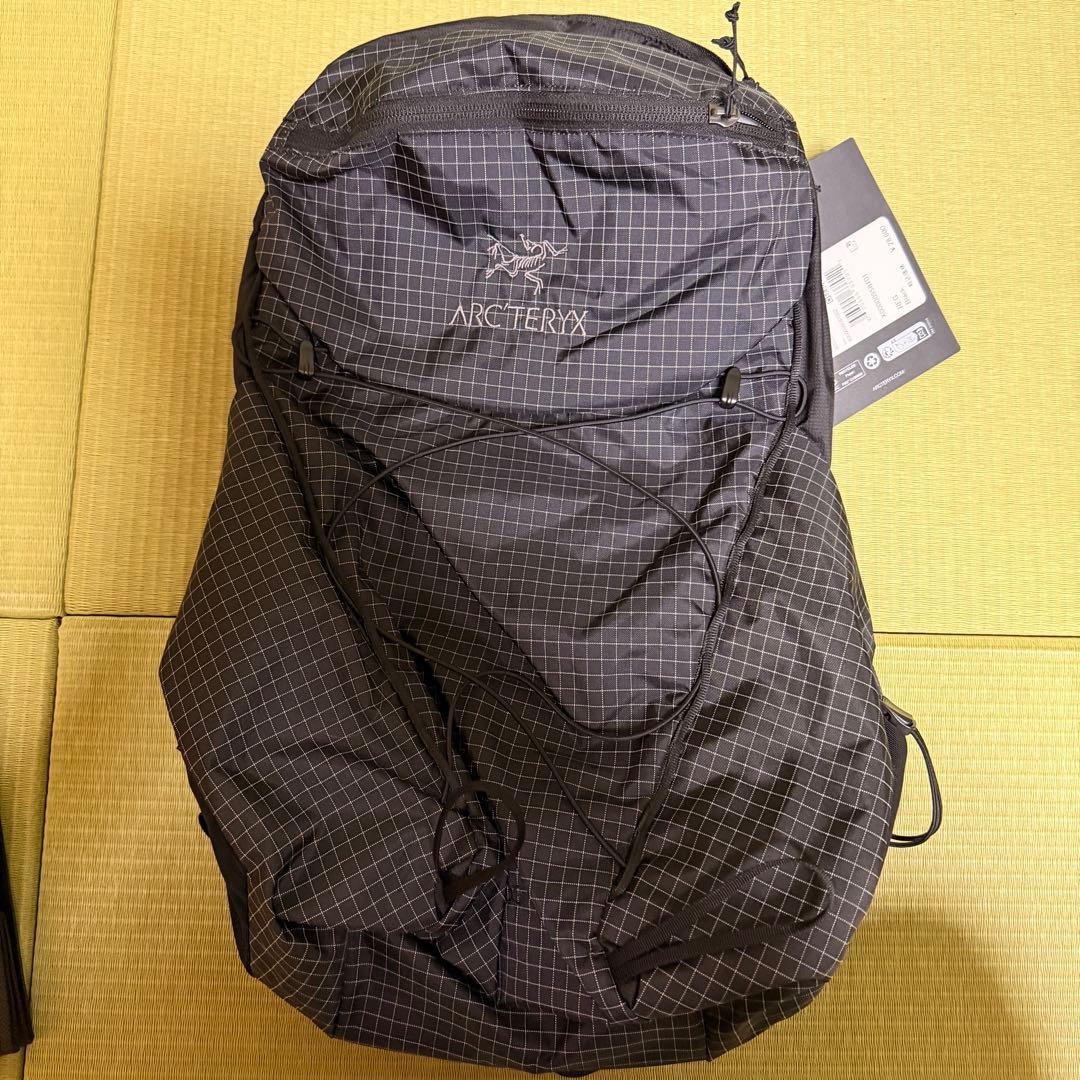 エアリオス18 バックパック　ブラック　国内正規品　新品未使用