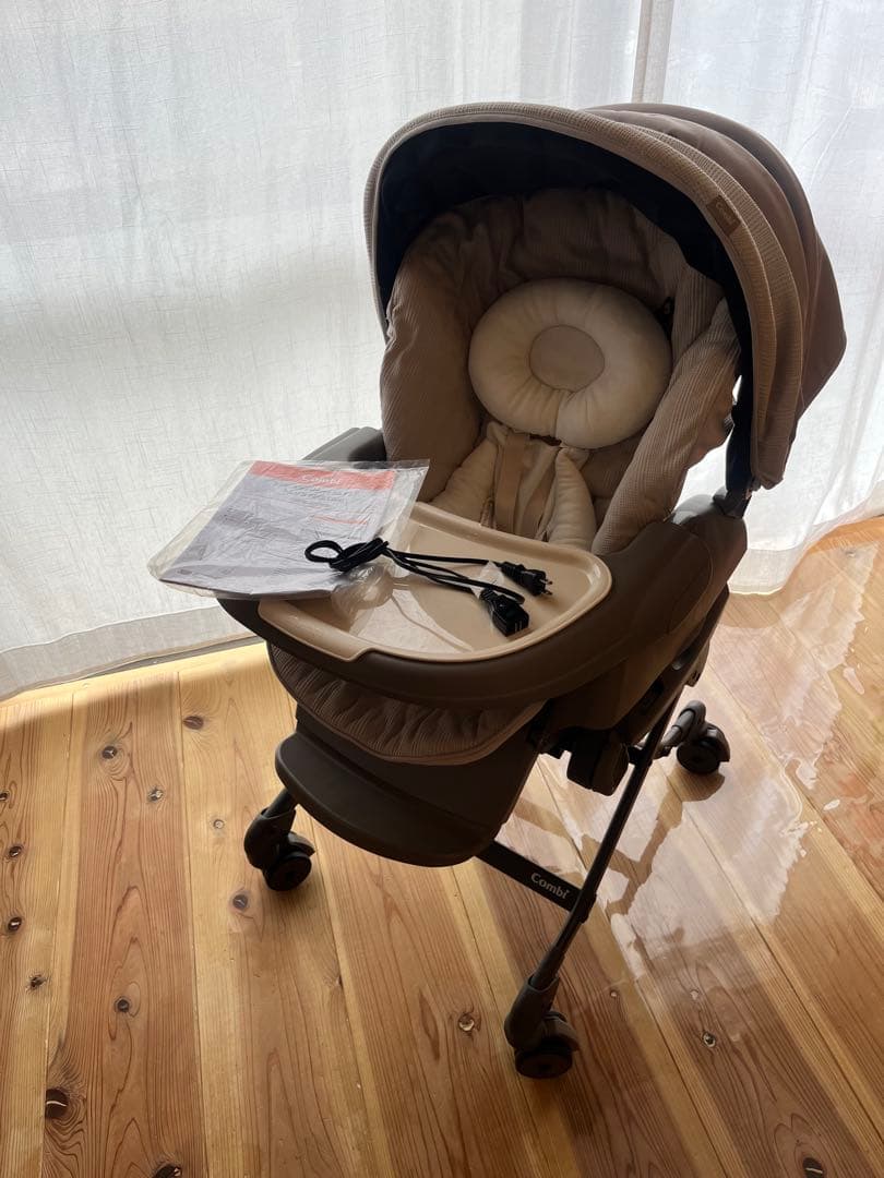 Combi ネムリラAuto swing Bedi LongスリープシェルEG+