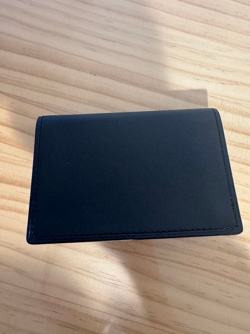 土屋鞄　名刺入れ　ヌメ　ブラック