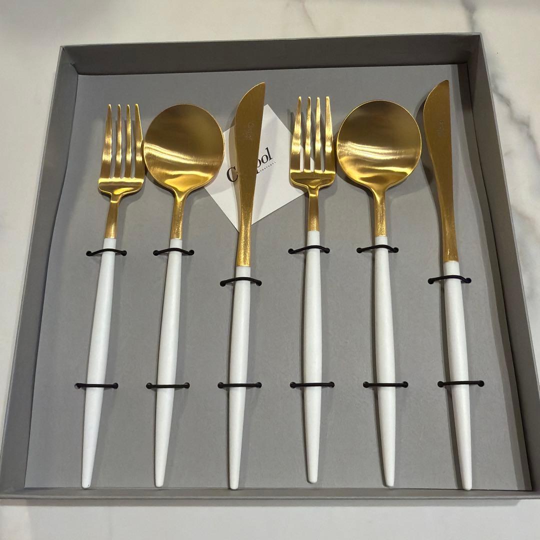 【新品未使用】Cutipol カトラリーセット ゴア ゴールド/ふホワイト
