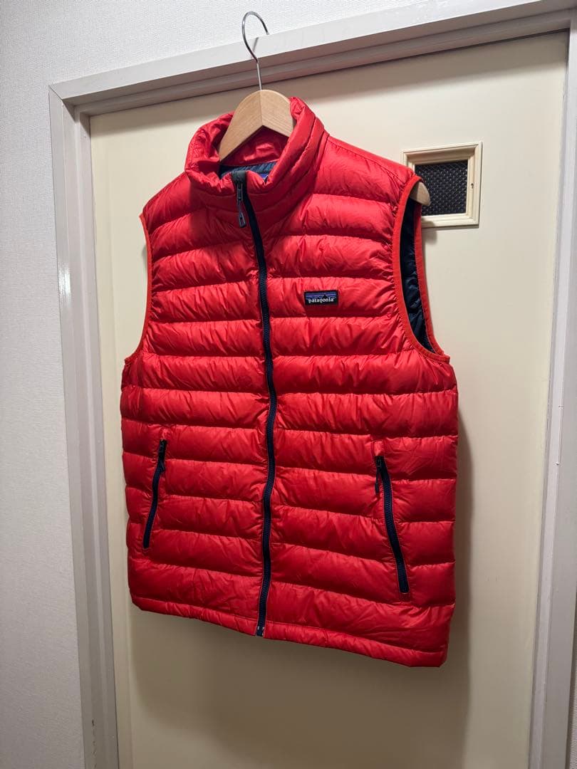 Patagonia パタゴニア ダウンセーター ベスト レッド M