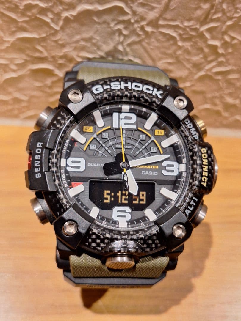 美品CASIOジーショックGG-B100-1A3JF MUDMASTER 中古品