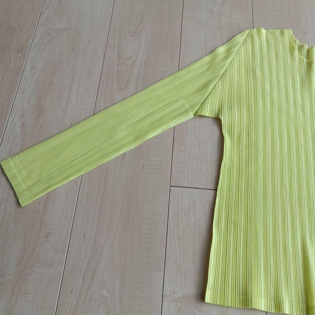 プリーツプリーズ　爽やかレモンイエロー　丸首長袖トップス サイズ3