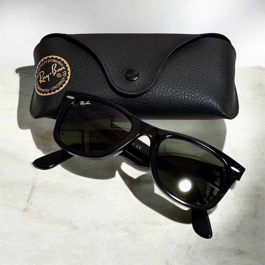 Ray-Ban レイバン　Wayfarer（ウェイファーラー） RB2140A