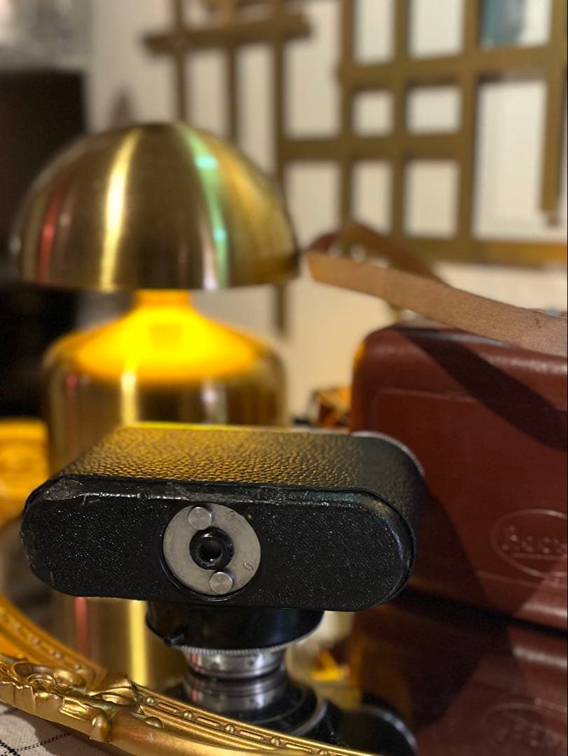 希少 Soviet GOMZ Vesna 35mmカメラ 純正革ケース付