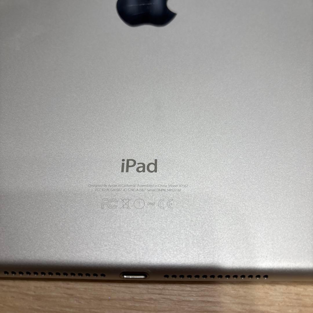 値下げ中　Apple 第2世代iPad 10.2インチ シルバー