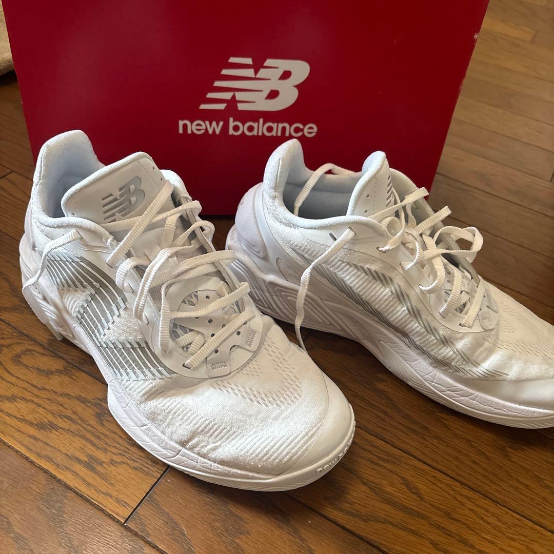 ニューバランス TWO WXY V5【BB2WYWT52E】