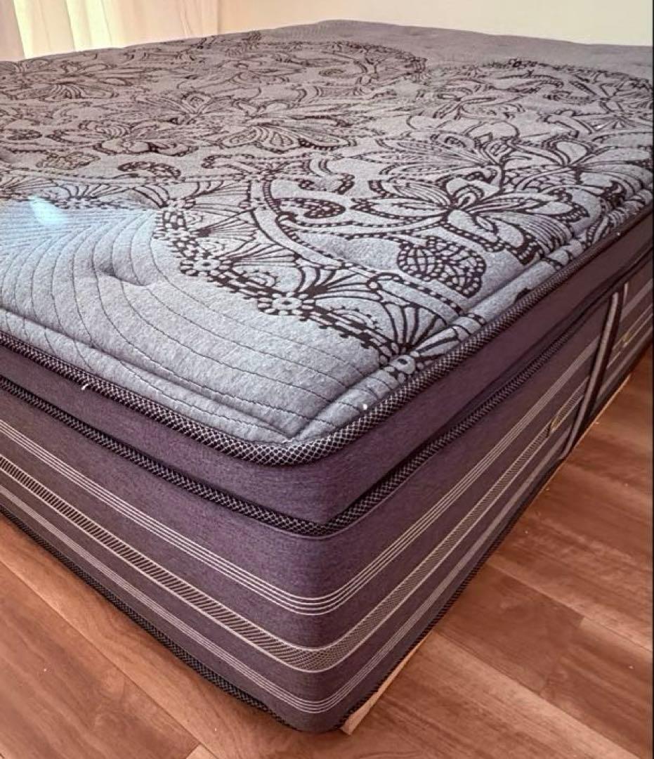 シモンズ Beautyrest LUXE シグネチャーピロートップ クイーン