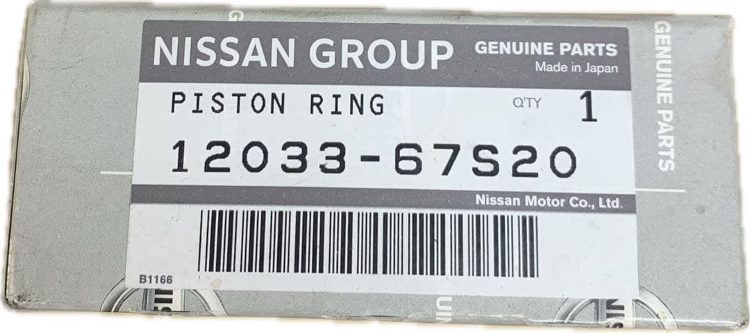ジ*イ様 日産純正新品BNR32スカイラインRB26 ピストンリング12033-