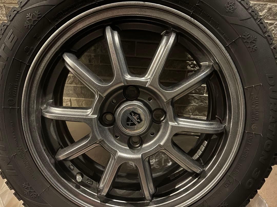 インターステート 185/60/R15 スタッドレスタイヤ15インチホイール付き