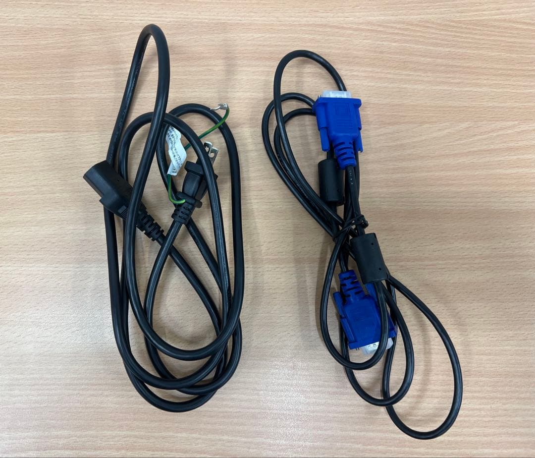 EPSON　プロジェクター　EB-2065