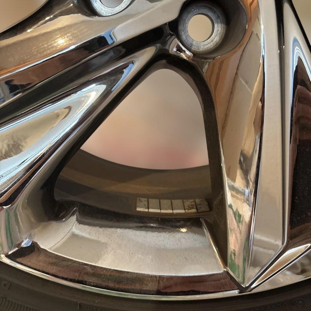 1本トヨタ220系クラウン18インチ純正ホイール タイヤ付き