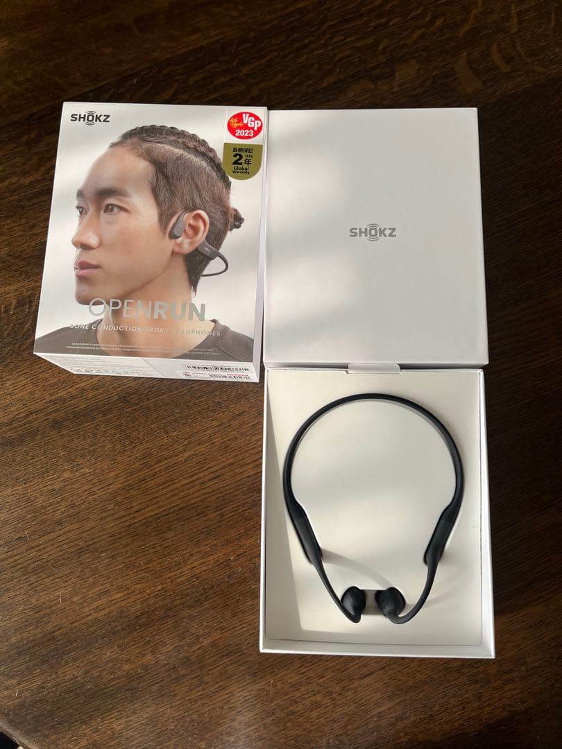 SHOKZ OPENRUN 骨伝導イヤホン ブラック
