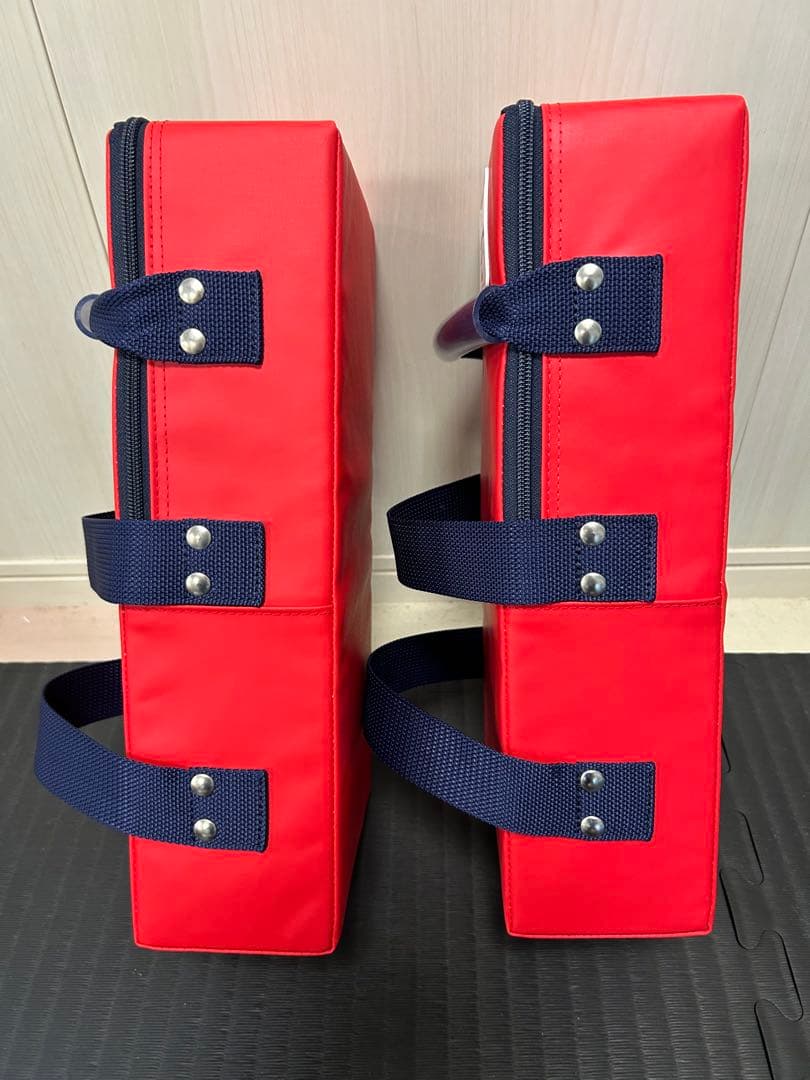 ISAMI 赤 キックミット 日本製