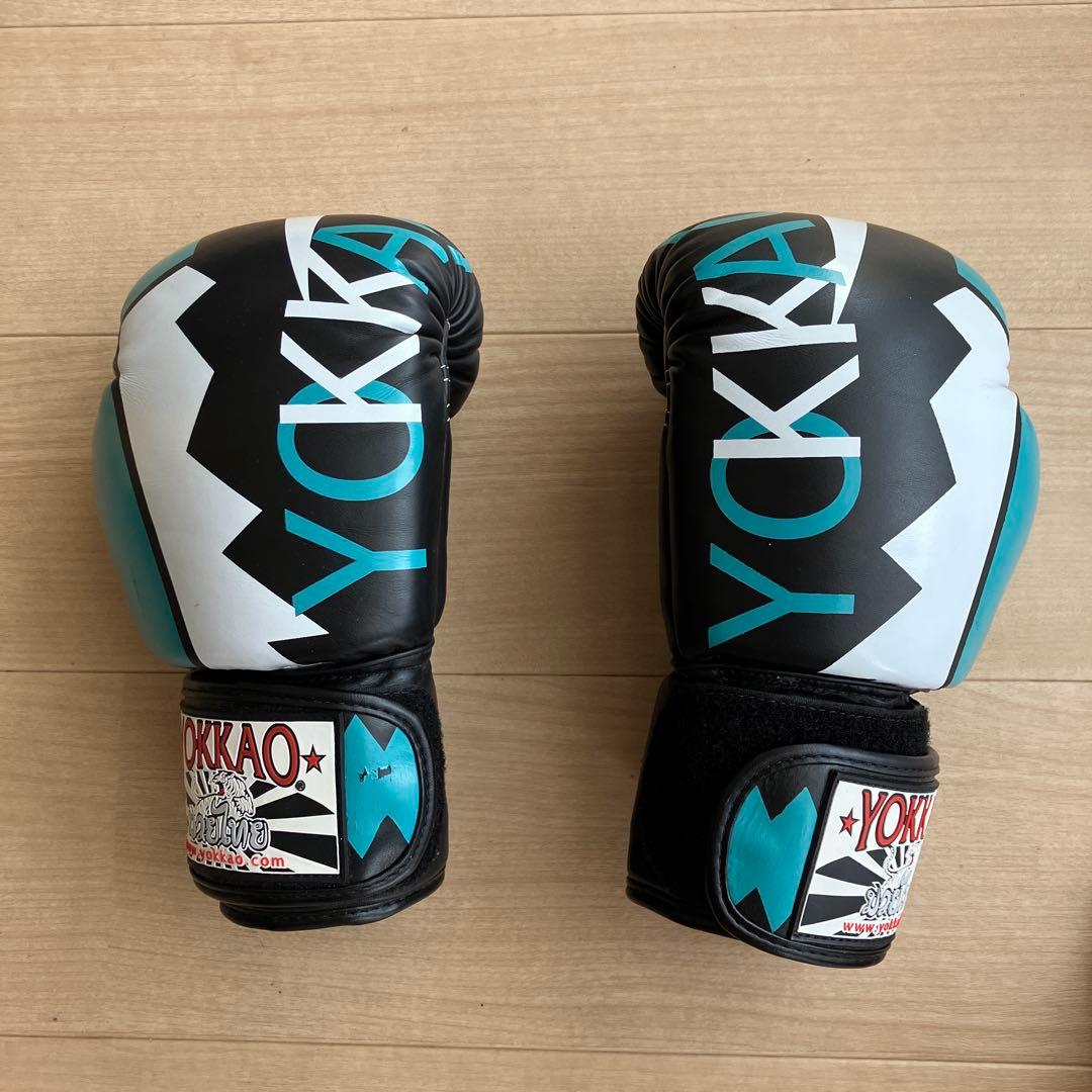 レア　YOKKAO ボクシンググローブ 8oz ブラックブルー