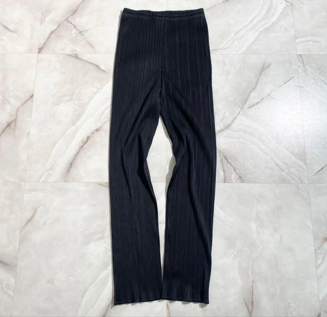 美品 プリーツプリーズ プリーツパンツ ストレート ブラック 3