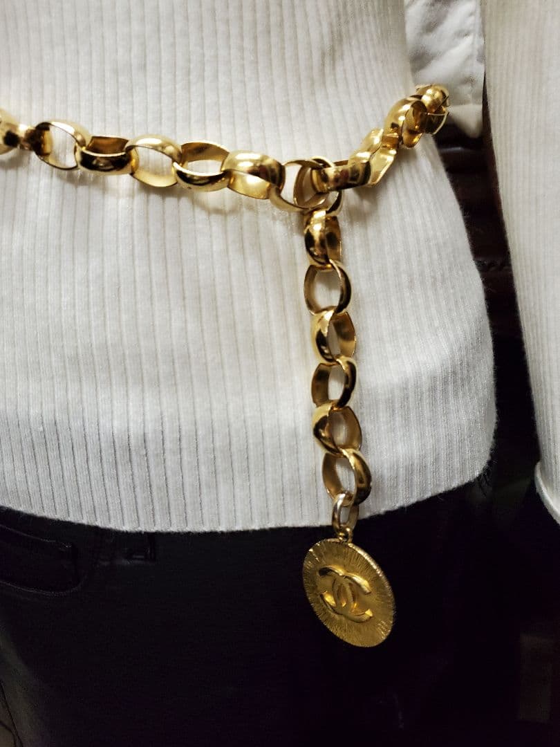 CHANEL シャネルゴールドチェーンベルト