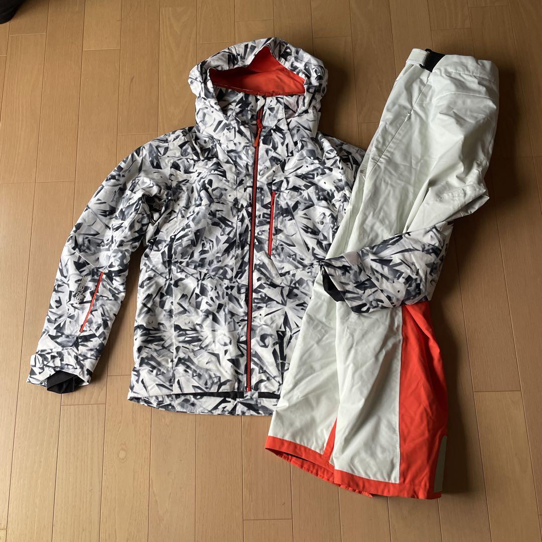 デサントDESCENTEスキーウェア　上下セット　デモチーム　中古　サイズL