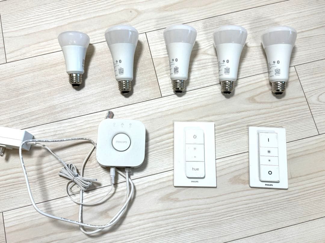 Phillips hue LED電球・ブリッジ・ディマースイッチ（リモコン）